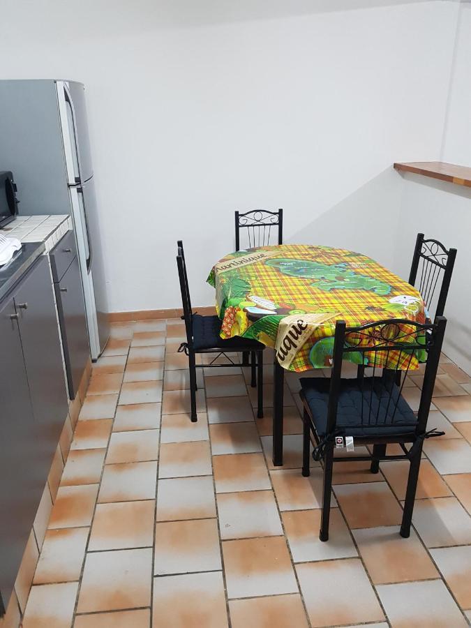 Appartement De La Baie Ле-Воклен Екстер'єр фото